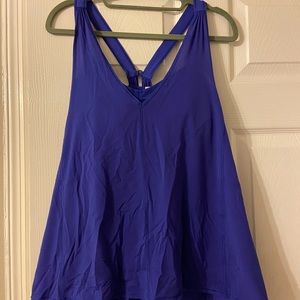 Lululemon flowy tank with built in bra